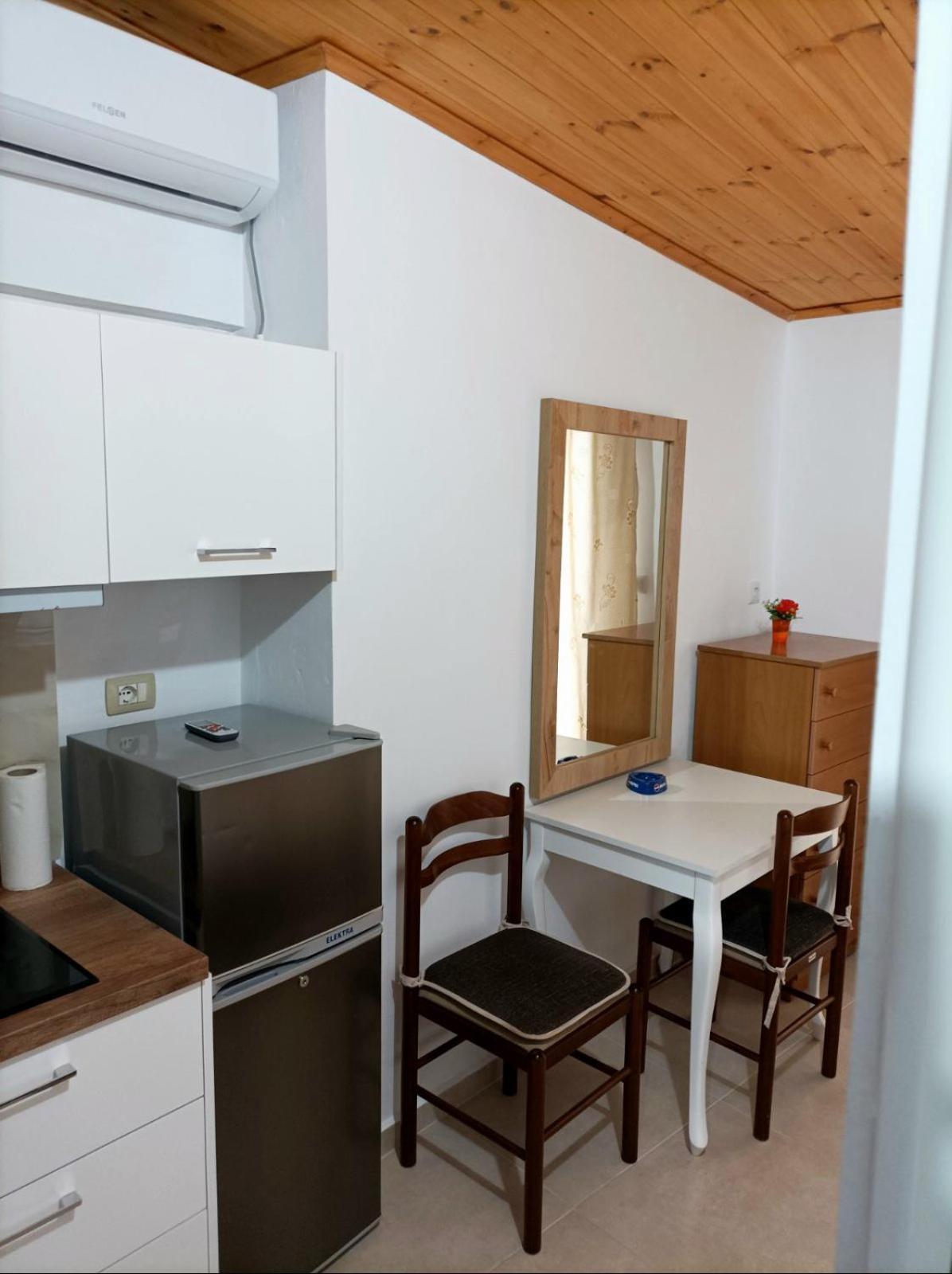 Villa Mihal Apartments คซามิล ภายนอก รูปภาพ